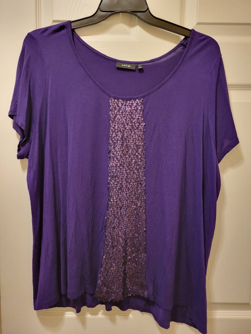 Womens Sz. 2X Purple Top With Sequins